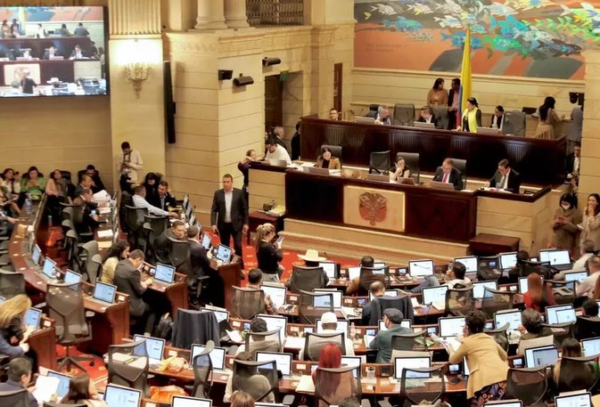 Polémica reforma a la salud fue aprobada en Cámara de Representantes