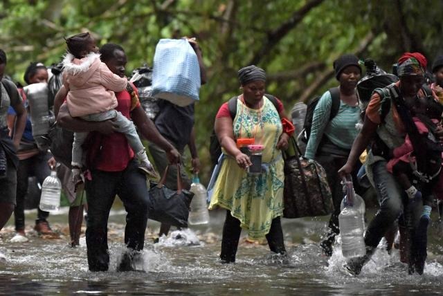 Clan del Golfo estaría usando migrantes para transportar droga a Estados Unidos