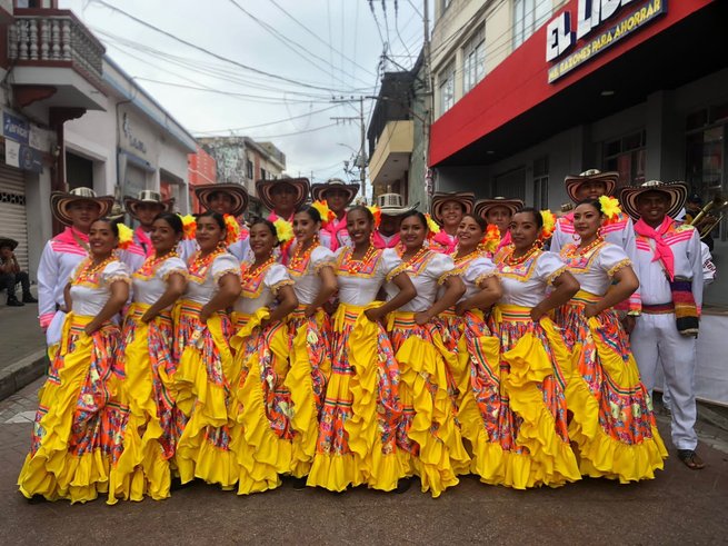 Demuestran que el baile es el arte perfecto para cambiar sus vidas y la ciudad