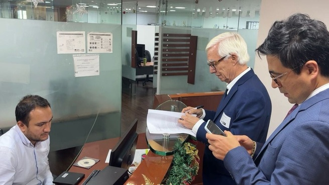 Radicó denuncia contra Petro