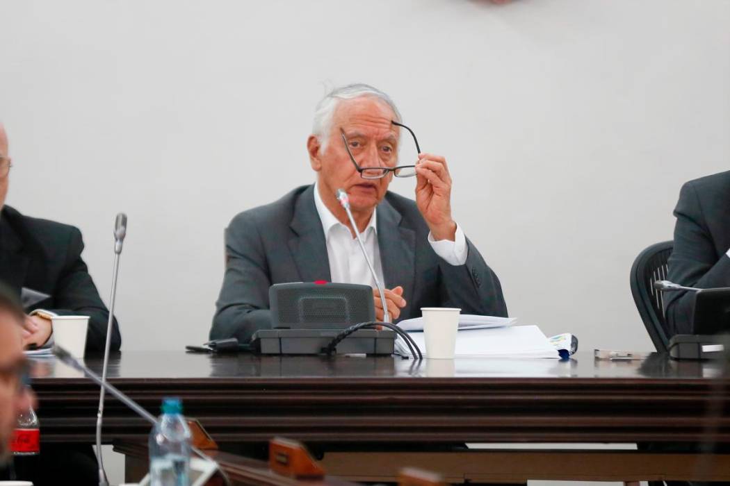 Exigen al MinSalud rectificar lo dicho sobre el manejo de las UCI en pandemia