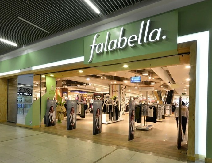 Falabella despide masivamente a sus empleados