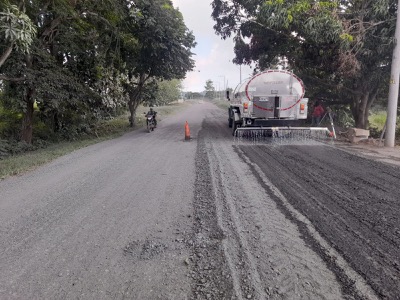 Invías adelanta trabajos de mantenimiento en la vía San Bernardo del Viento – Lorica – Momil