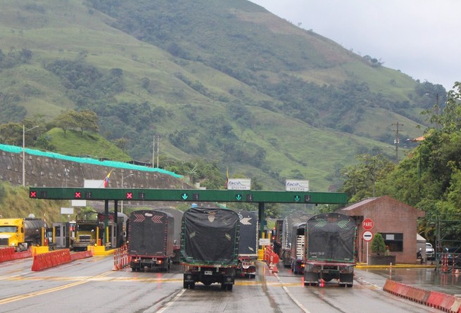 Reabren la vía Bogotá - Villavicencio