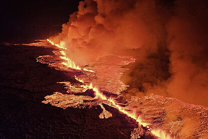 El volcán de Grindavik en Islandia hizo erupción