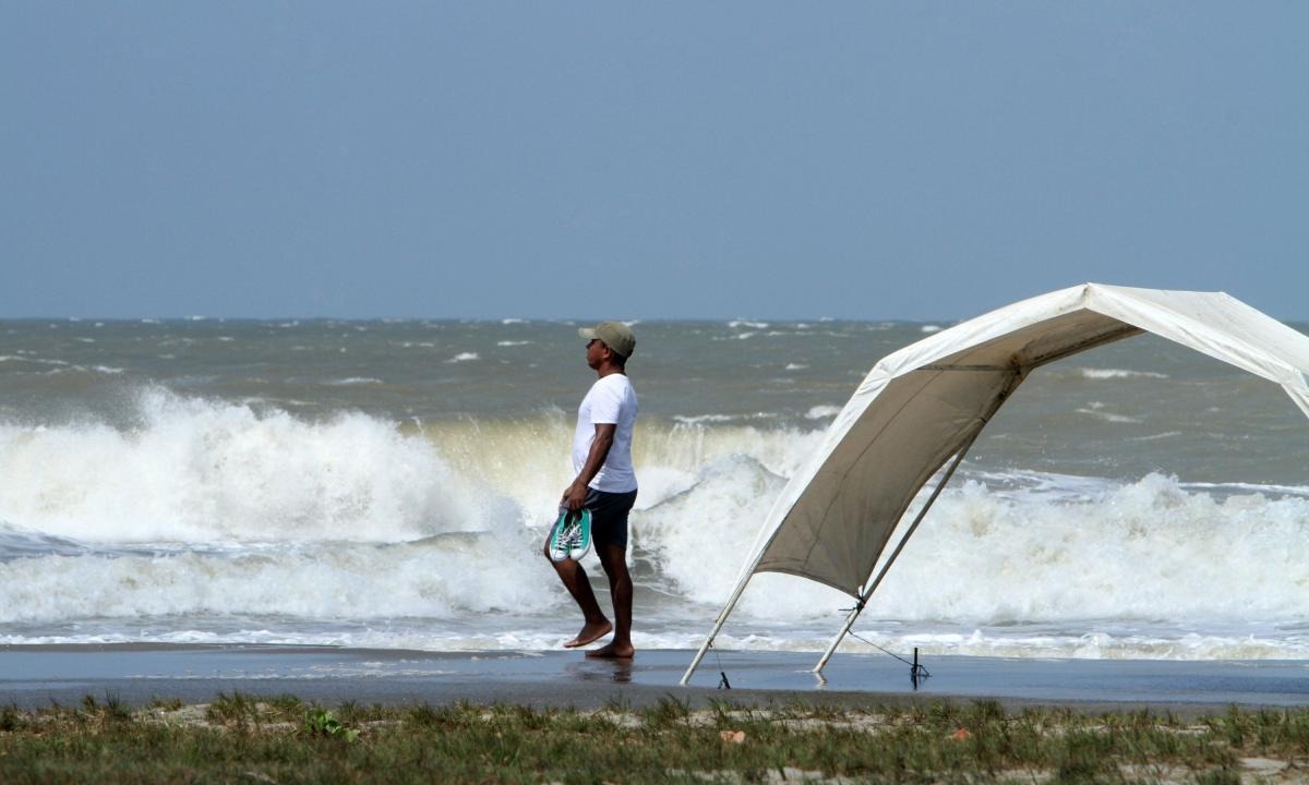 Prevén fuertes vientos este fin de semana en el Caribe
