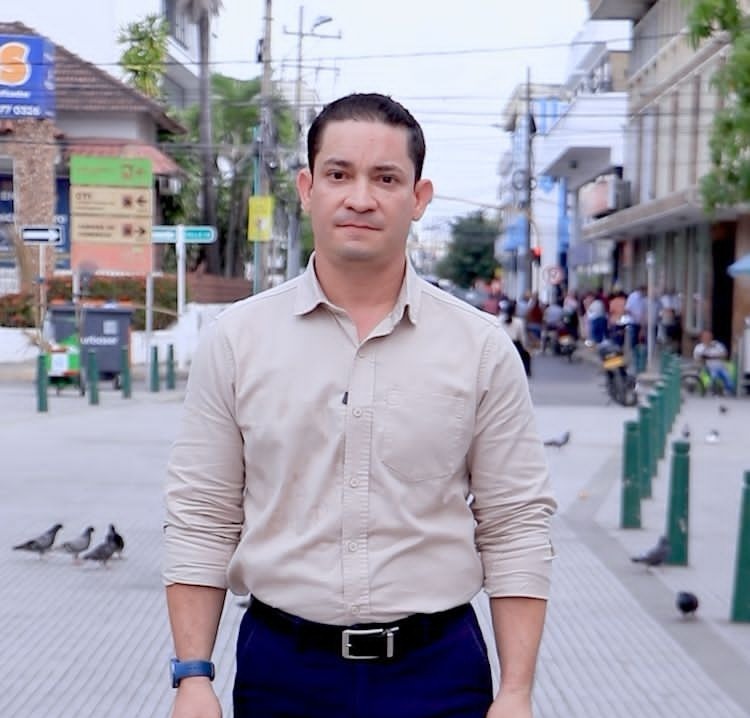 Antonio Sierra, nuevo secretario de Gobierno designado por el alcalde Hugo Kerguelén