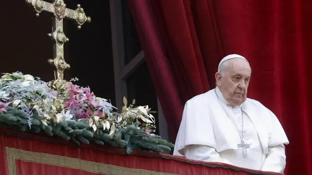 Papa Francisco: "no olvidar que la familia es la célula fundamental de la sociedad"