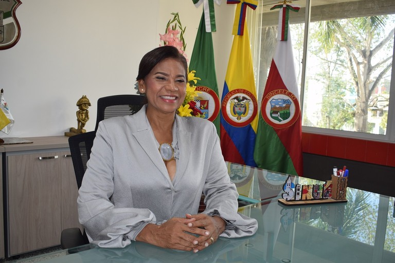 Gobernadora hace llamado a la unión en la Asamblea