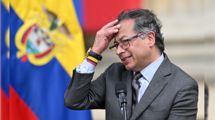 Gastos innecesarios: Petro contrató firma encuestadora para medir su "favorabilidad"