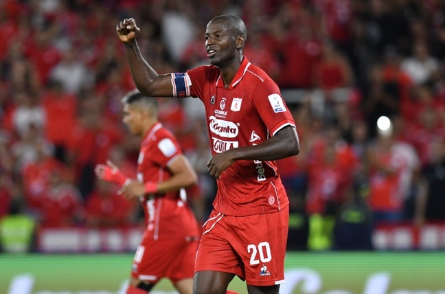 Oficial: Adrián Ramos se queda en América de Cali