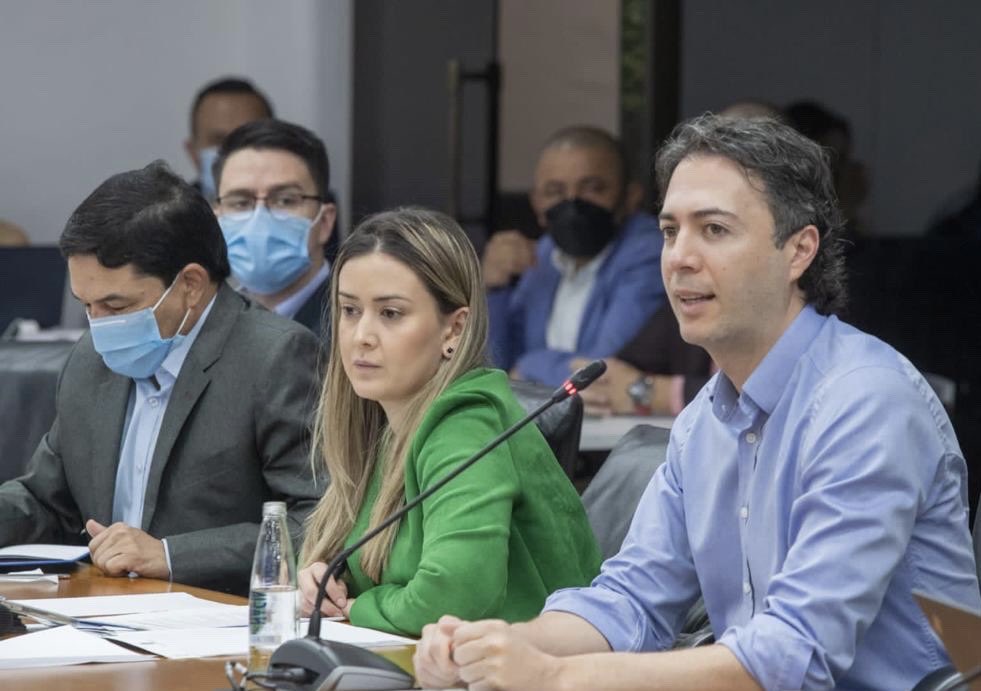 Exsecretaria Privada y de Gobierno de Quintero no ha renunciado a EPM