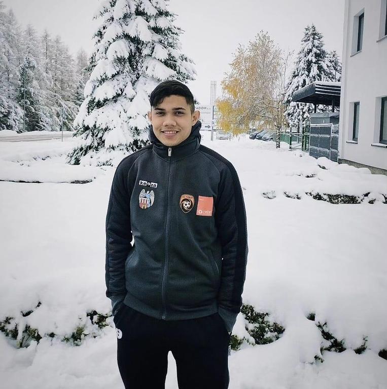 "El Zurdo" hace historia