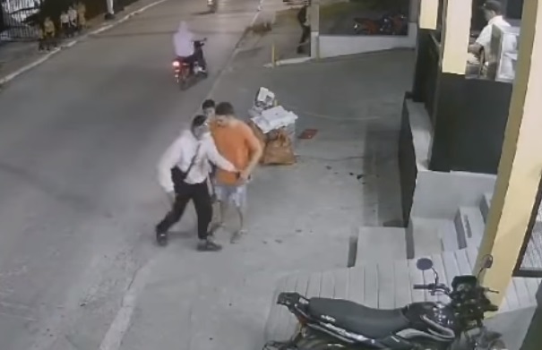 Dos personas fueron víctimas de robo