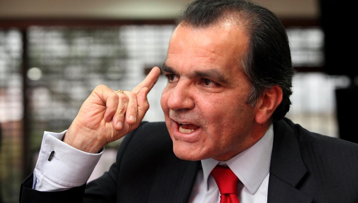 Caso contra Óscar Iván Zuluaga y su hijo por Odebrecht está en riesgo de ser aplazado