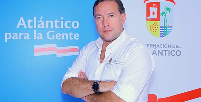 Salió del gabinete de Bolívar por escándalo sexual