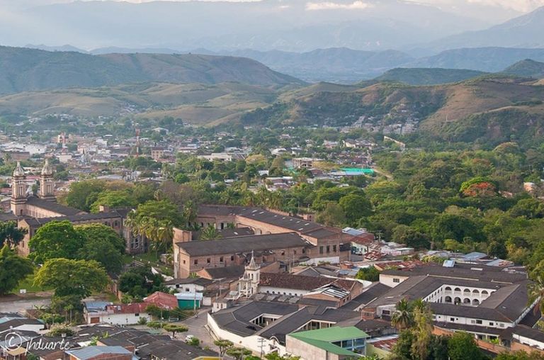 Procuraduría formuló cargos a la tesorera de Garzón, Huila, por presunto hurto por medios informáticos de cerca de $600 millones