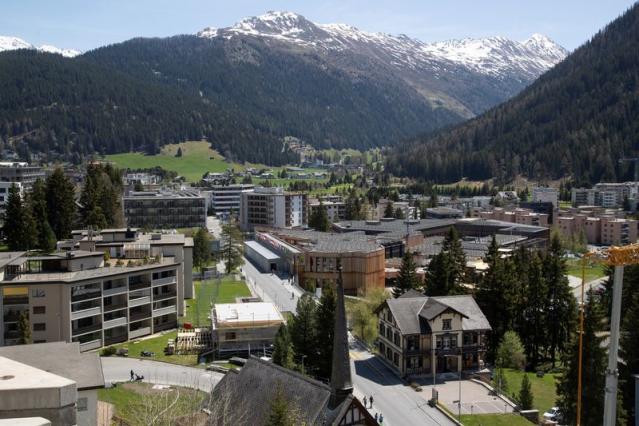Se viene otro escándalo: se perdería plata de alquiler de casa para Petro en Suiza