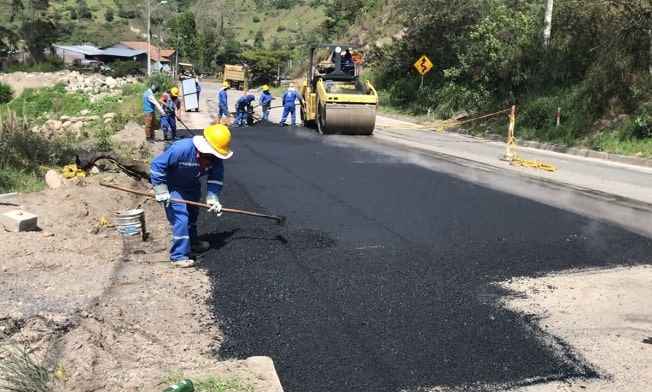 Mantenimientos en la vía Planeta Rica - Montería