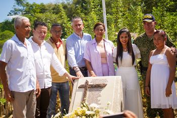 Hoy les traemos voces de esperanza: Gobernadora a habitantes de Chengue