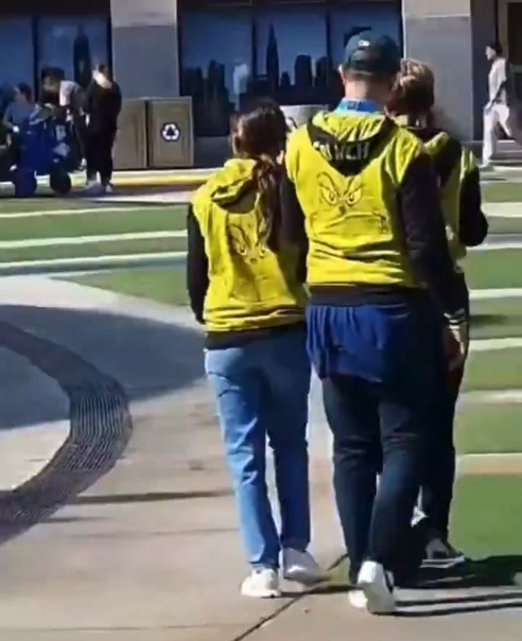 "Jamás mi familia ha paseado con dineros públicos": Petro por nuevo video a su familia