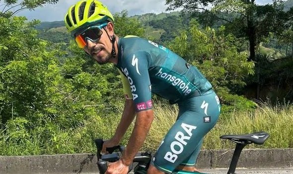 Daniel Felipe Martínez es el campeón de contrarreloj en Nacionales de Ruta