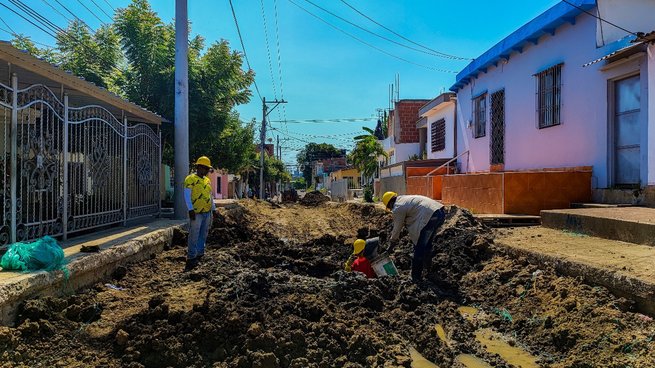 Millonario contrato vial comenzó en el barrio Las Mercedes