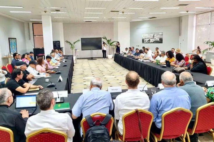Hasta el 5 de febrero siguen los diálogos entre el Gobierno y el Eln