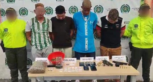 Uno a prisión y tres en libertad