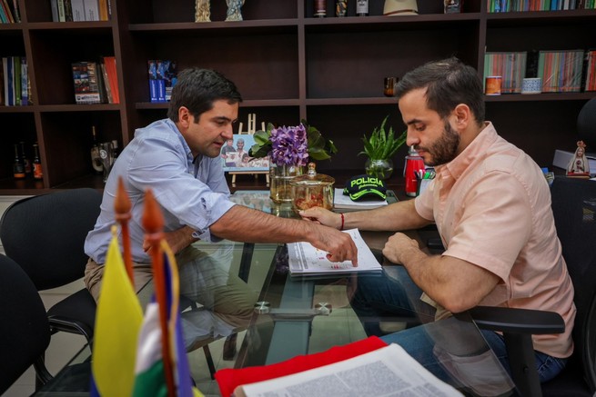 Erasmo Zuleta se reunió con presidente de Asomóvil para tratar temas de conectividad digital
