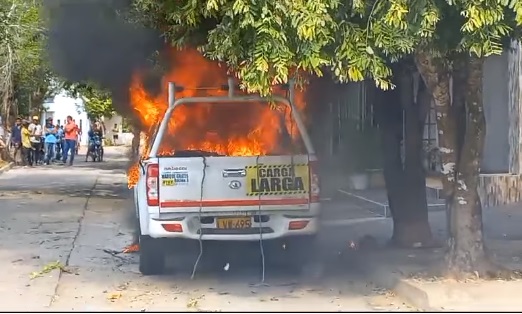 Ahora quemaron uno en Sahagún