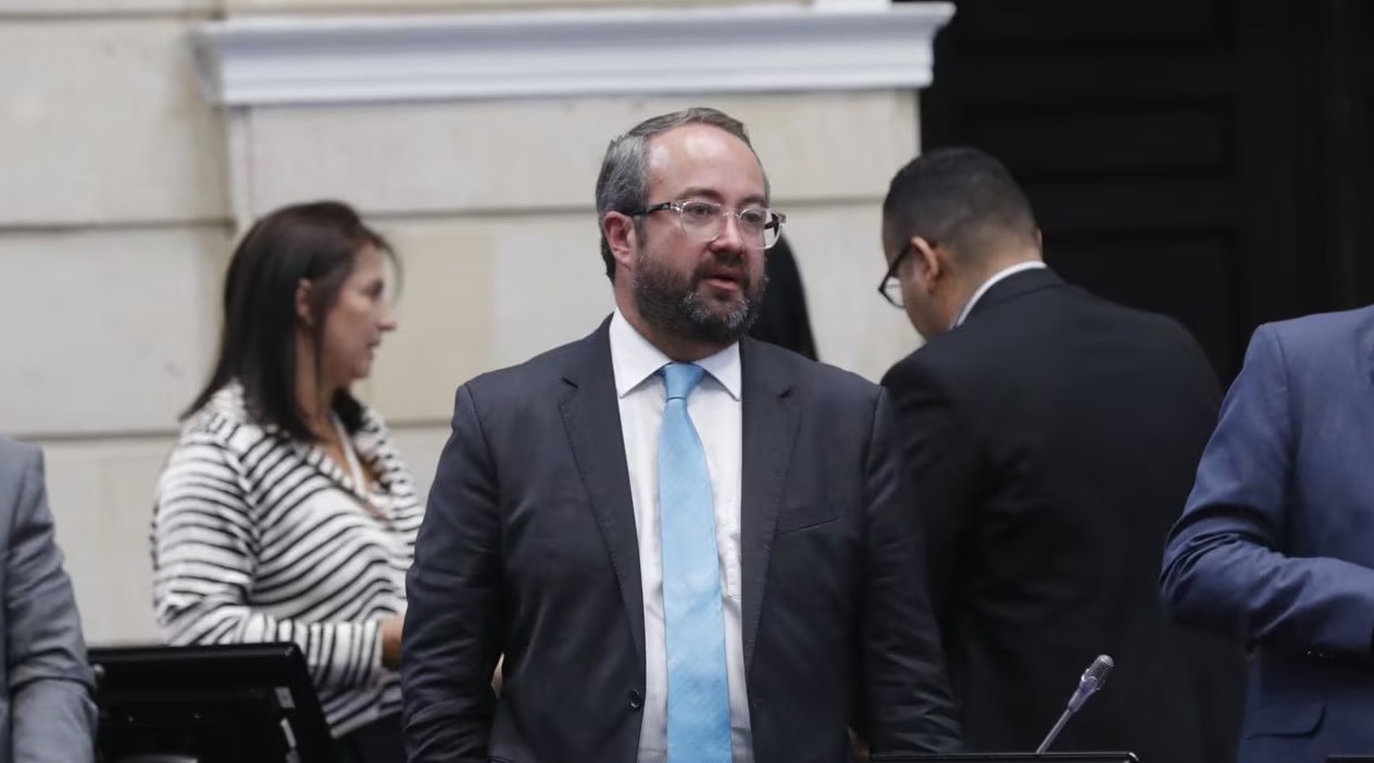 'Silla vacía' en el Centro Democrático