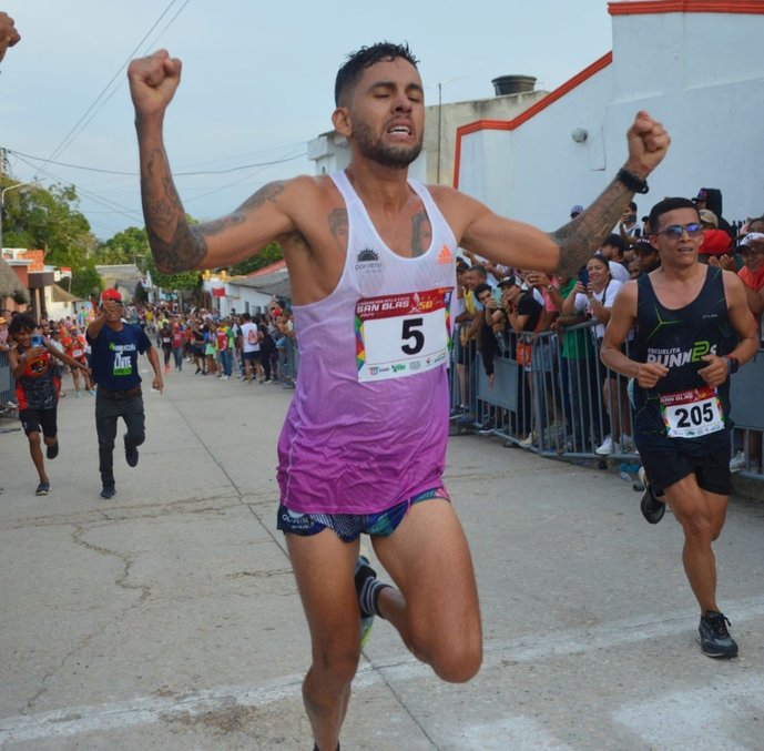 Giraldo y Montoya ganaron en San Blas