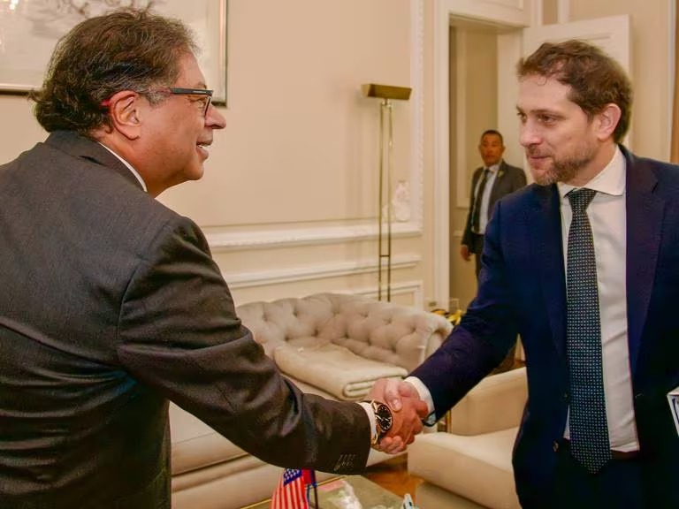 El asesor de Seguridad Nacional de EE. UU., Jon Fier, visitó la Casa de Nariño