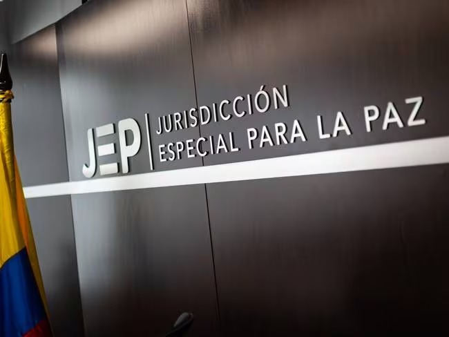 Timochenko y otros 8 exguerrilleros fueron llamados a rendir declaratoria ante la JEP