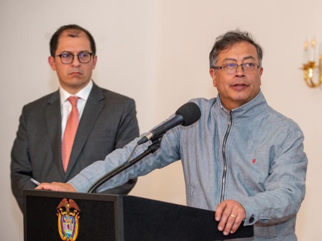 Barbosa no imputará a directivos de la campaña Petro presidente