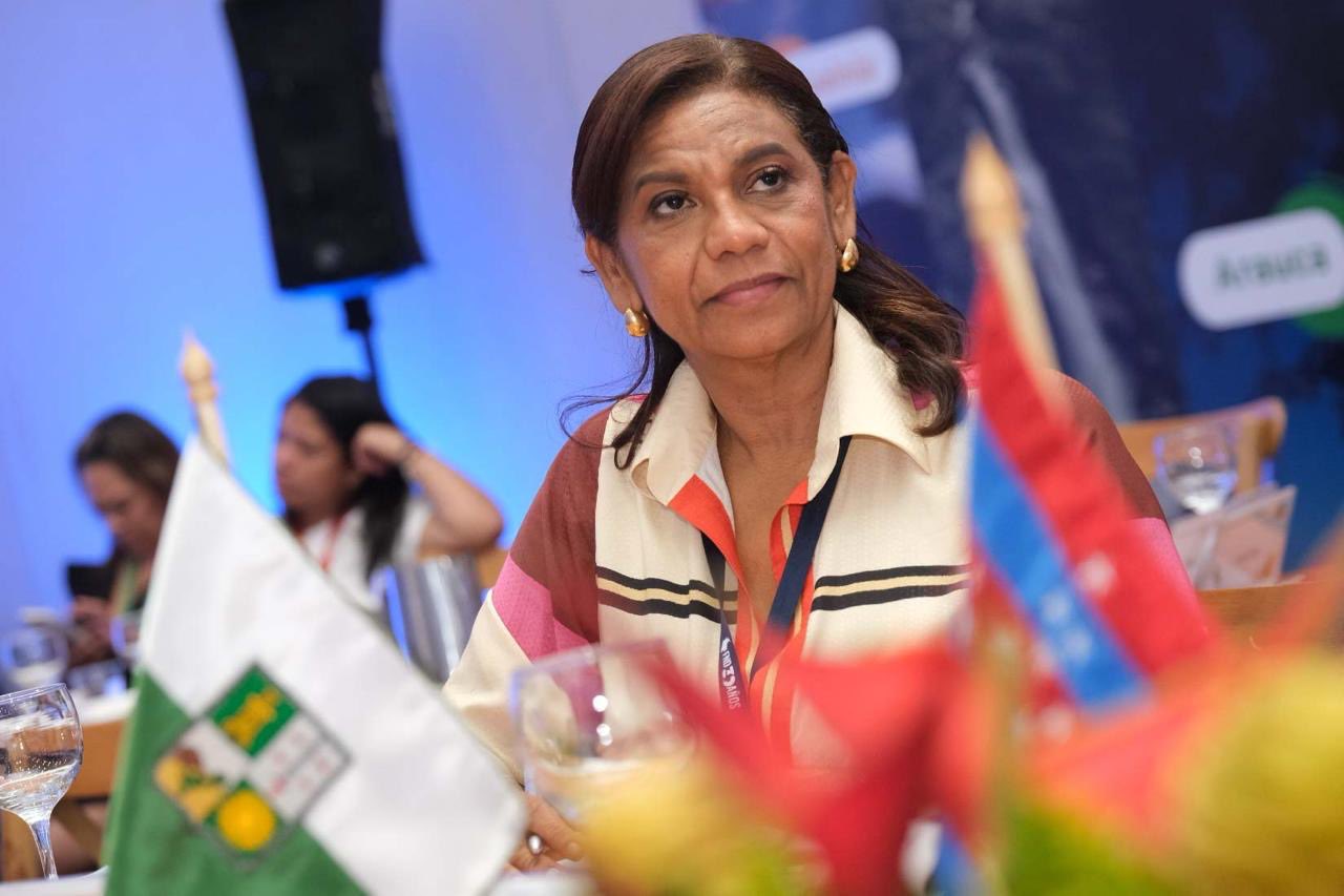 Gobernadora de Sucre articula temas importantes para el Plan de Desarrollo