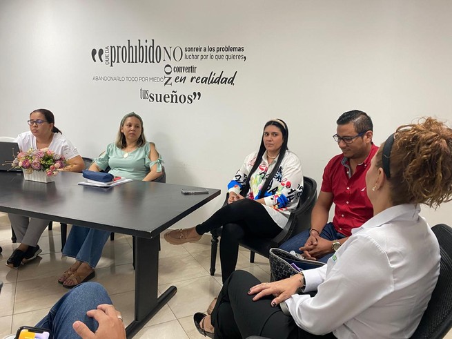 Llamado a las EPS para que mejoren sus servicios