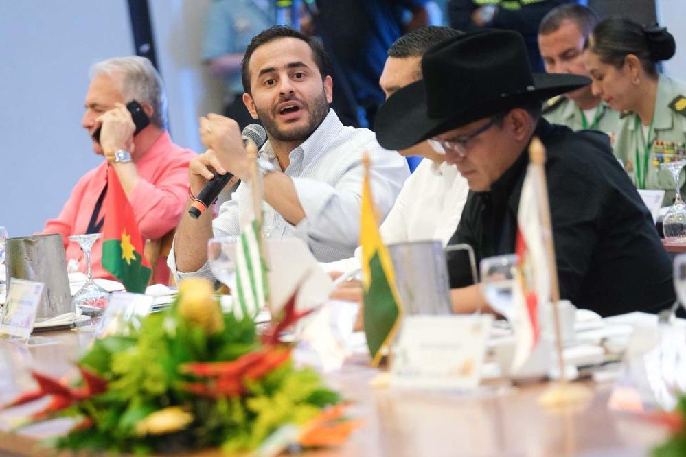 Erasmo solicitó mayor participación accionaria para el departamento en Urrá y Gecelca