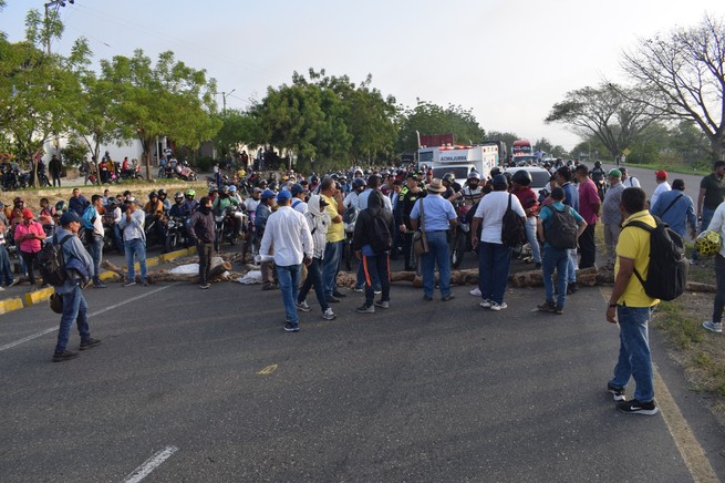 Yuqueros de Sucre bloquearon la Troncal de Occidente por crisis