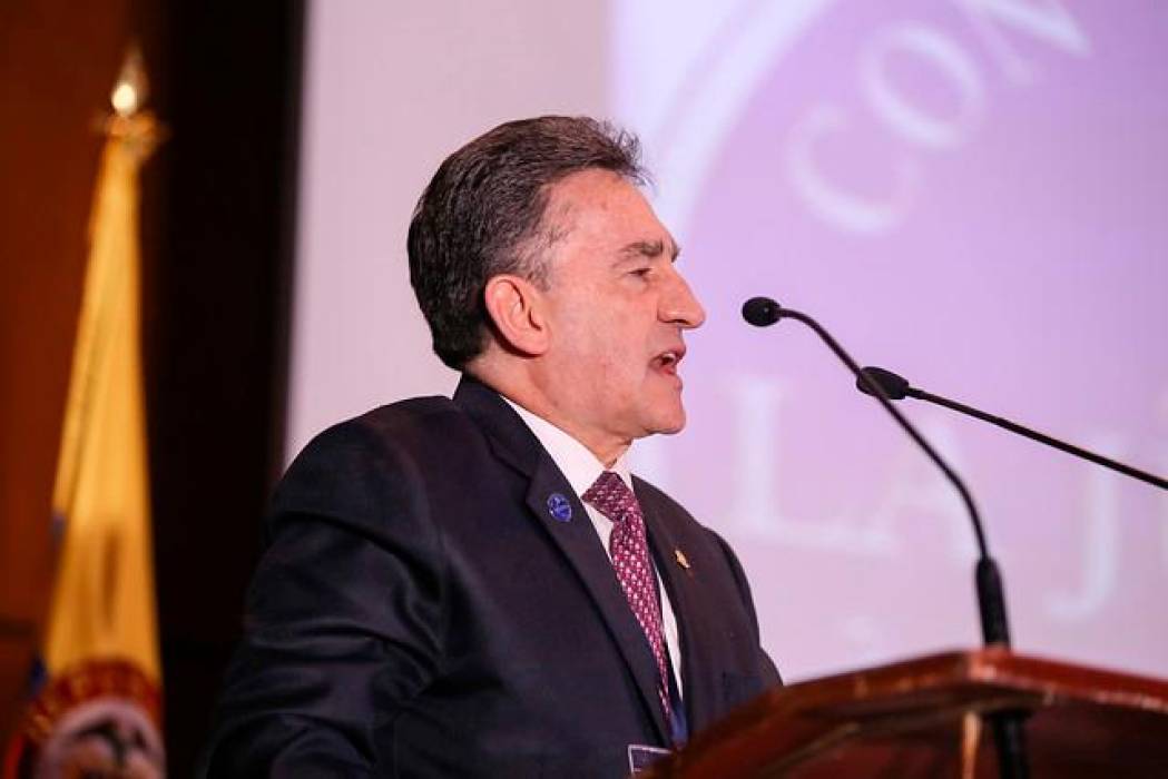Expresidente de la Corte responsabiliza a Petro por lo ocurrido en el Palacio de Justicia