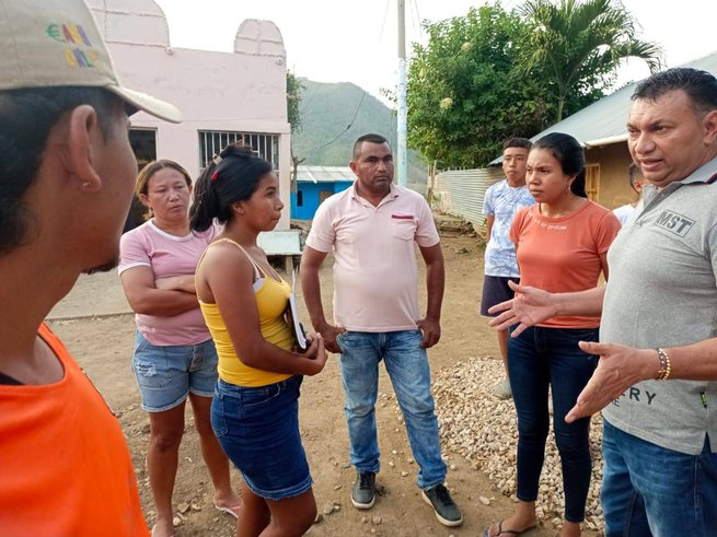 Alcalde de Chalán atendió el llamado de la comunidad