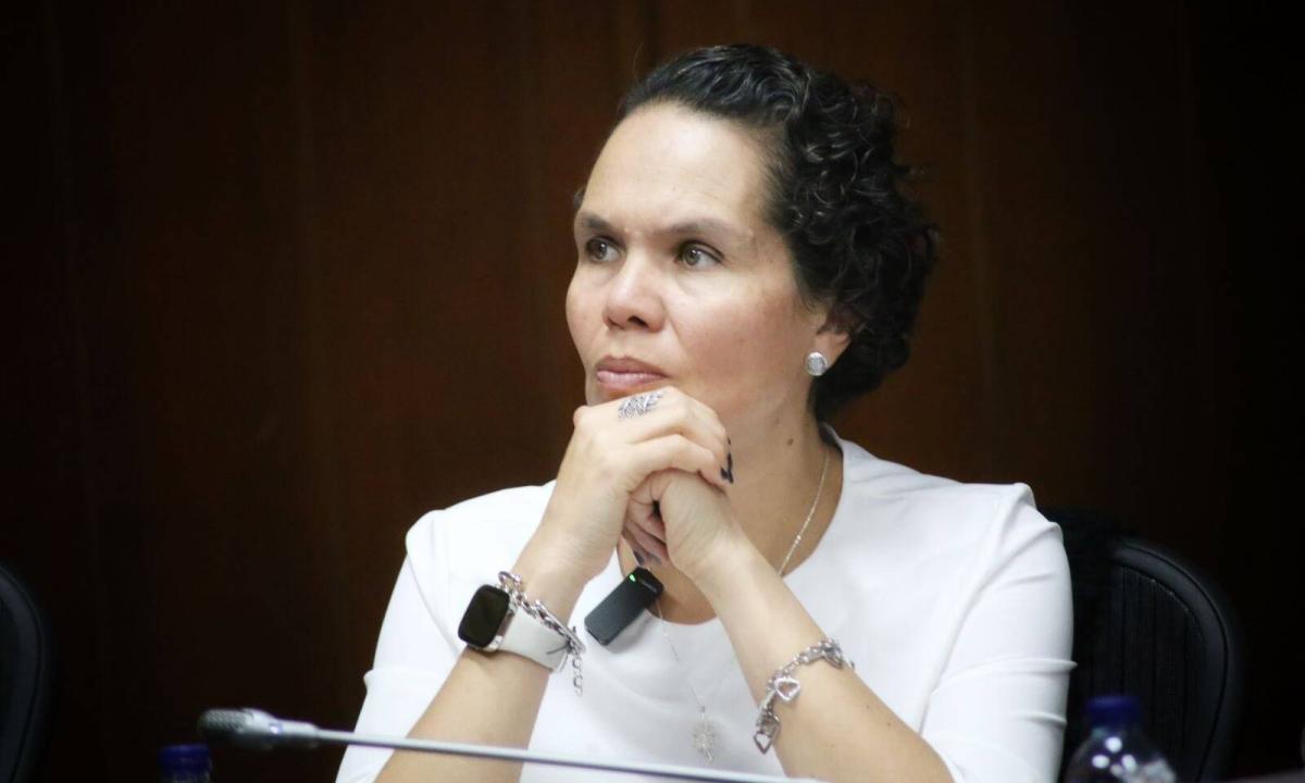 Se fijó la fecha para el debate de moción de censura contra Astrid Rodríguez