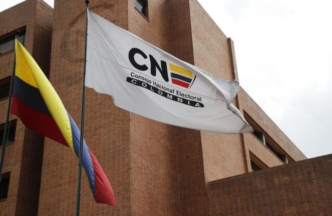 Campaña Petro no habría reportado el pago de 60 mil testigos electorales según CNE
