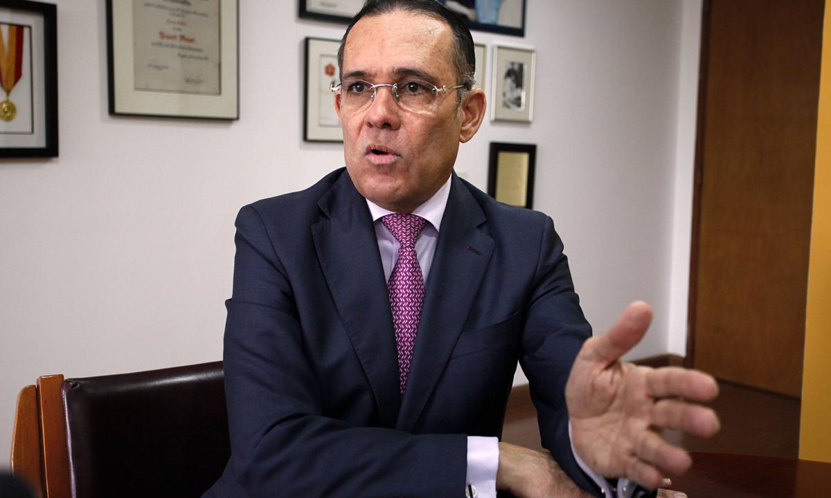 Los conservadores no aceptaron la renuncia de Efraín Cepeda