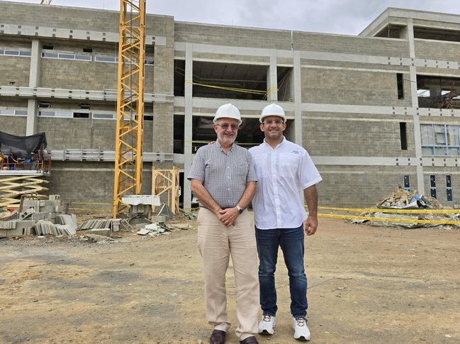 Alcalde de Montería visitó el CIS - Universidad del Sur con el Viceministro de Educación Superior