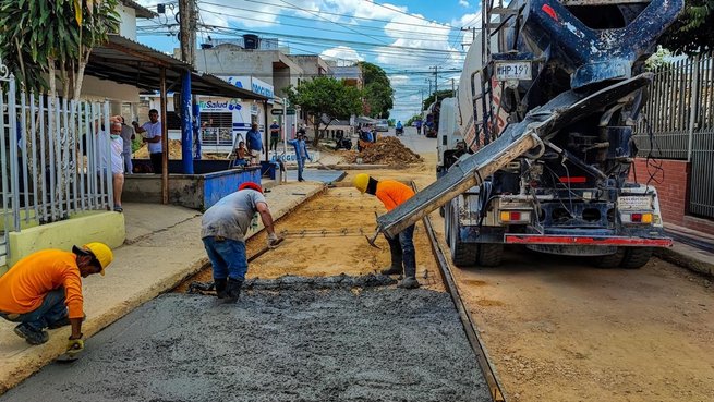 Avanza la recuperación de la malla vial