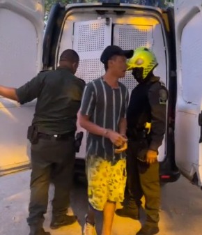 Capturan a ladrón en el barrio Sevillas