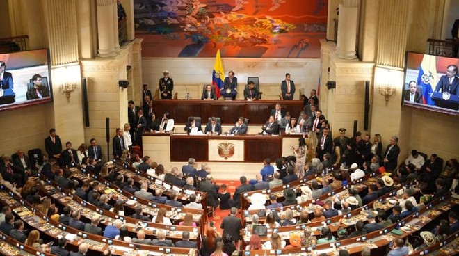 Más de $84 millones de pesos serán invertidos en la renovación de vehículos de los congresistas