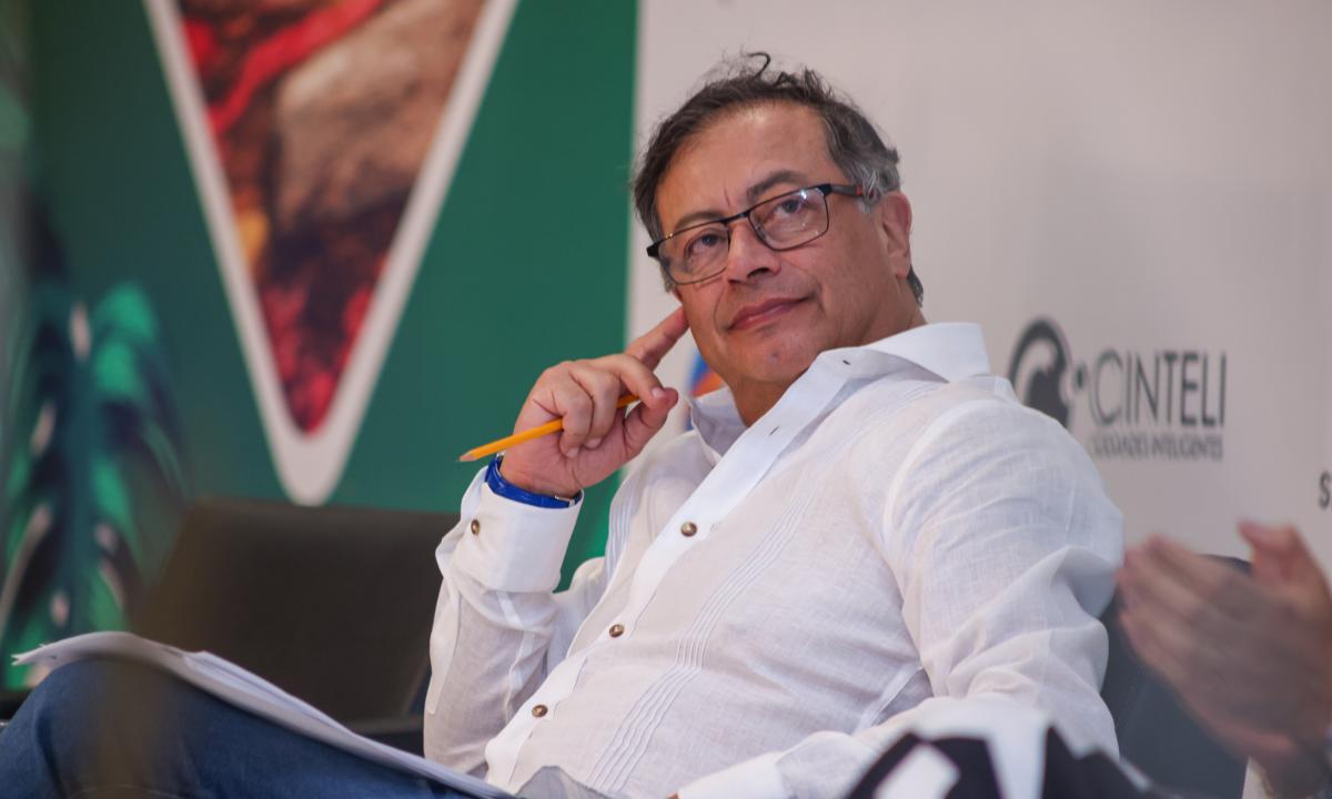 “No es sano tener a personas tan cuestionadas”: Petro tras salida del Director de la Ungrd